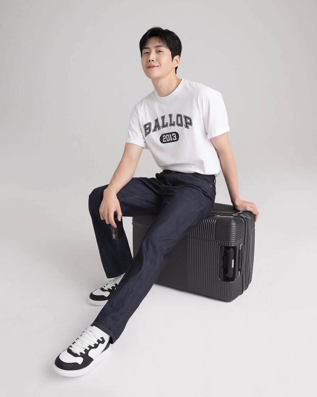 Kim Seon-ho public/images/actor/images/Kim Seon-ho-2723.jpeg